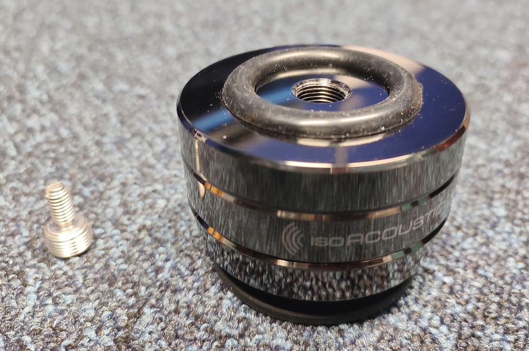 IsoAcoustics GAIA Neo foot showing integrated Sorbothane O-ring and lower height-adjustment ring